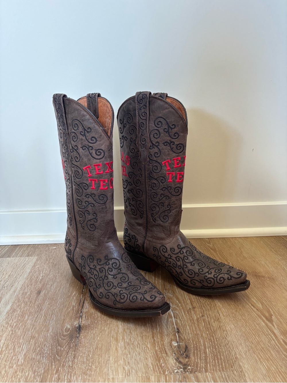 Brown Embroidered Women's Cowboy Boots with Red Accent
